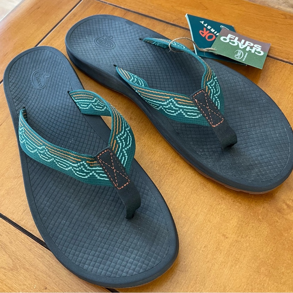 Chaco Lowdown flip flops